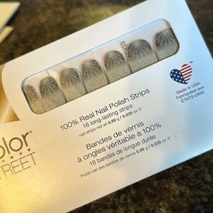 Color Street “Watch Your Web” Halloween Nails